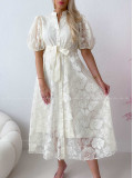 Elegantné vyšívané krajkované šaty Creme AB 301