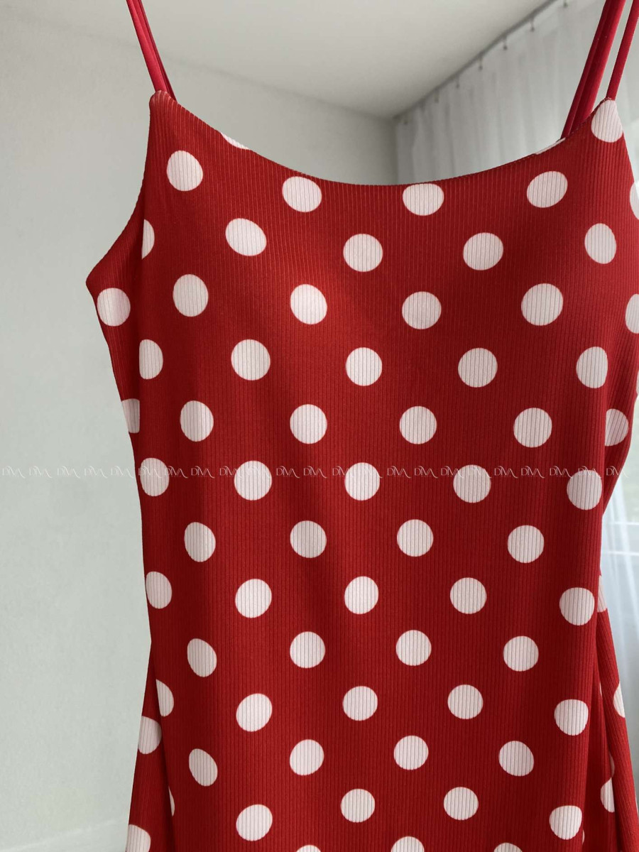 Rebrované priliehavé maxi šaty na ramienka dottie červené AB 504 Rebrované priliehavé maxi šaty na ramienka dottie červené AB 504