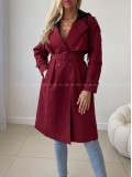 Burgundy prechodný trenchcoat AB 91 Burgundy prechodný trenchcoat AB 91