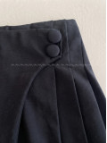 Skort so skladmi čierny AB 702 Skort so skladmi čierny AB 702