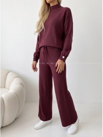 Úpletový komplet sveter + nohavice burgundy AA 157 Úpletový komplet sveter + nohavice burgundy AA 157