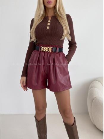 Koženkové kraťasy s opaskom burgundy A 114 Koženkové kraťasy s opaskom burgundy A 114