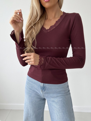 Basic zateplený top s krajkou burgundy AB 840