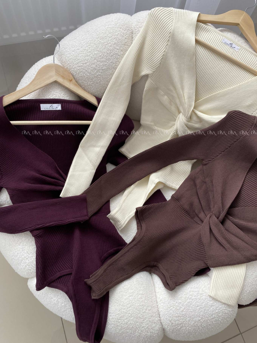 Úpletové body s uzlom burgundy AB 818