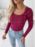 Rebrovaný top s mašľou burgundy AB 818 Rebrovaný top s mašľou burgundy AB 818