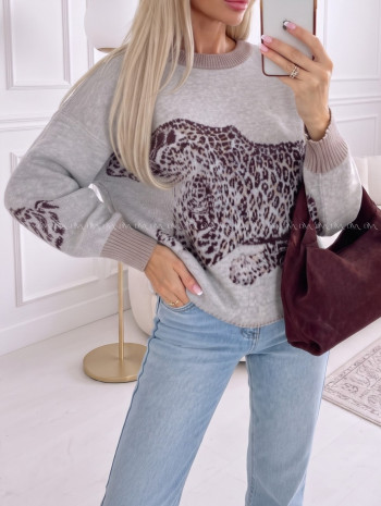 Oversize sveter Leopard sivý AA 16
