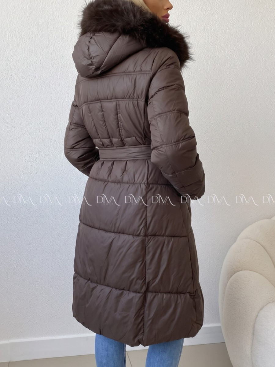 Zimná dlhá bunda s kožušinou čokoládová A 209