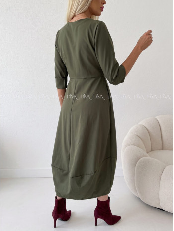 Maxi šaty hruškového strihu khaki zelené A 105 Maxi šaty hruškového strihu khaki zelené A 105