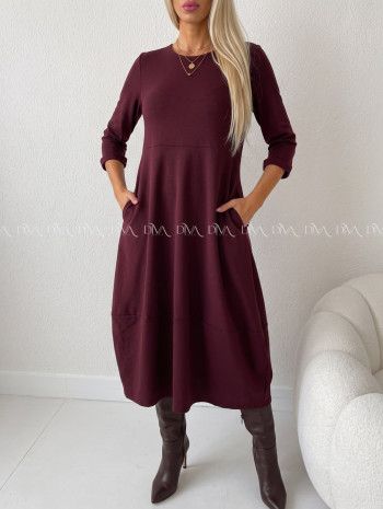 Maxi šaty hruškového strihu burgundy AA 105