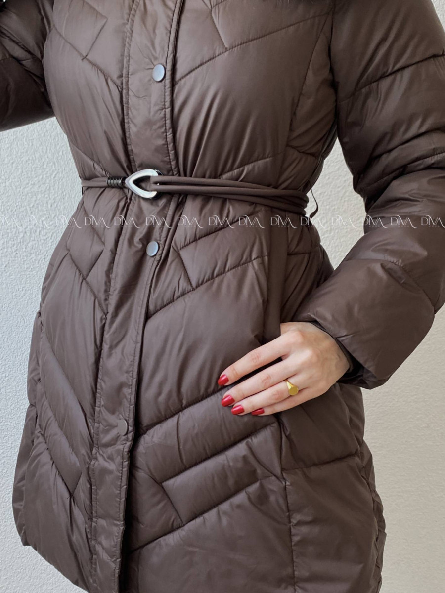 Zimná midi bunda s kožušinou čokoládová A 210 Zimná midi bunda s kožušinou čokoládová A 210