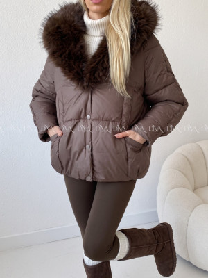Zimná oversize bunda s kožušinou čokoládová A 211