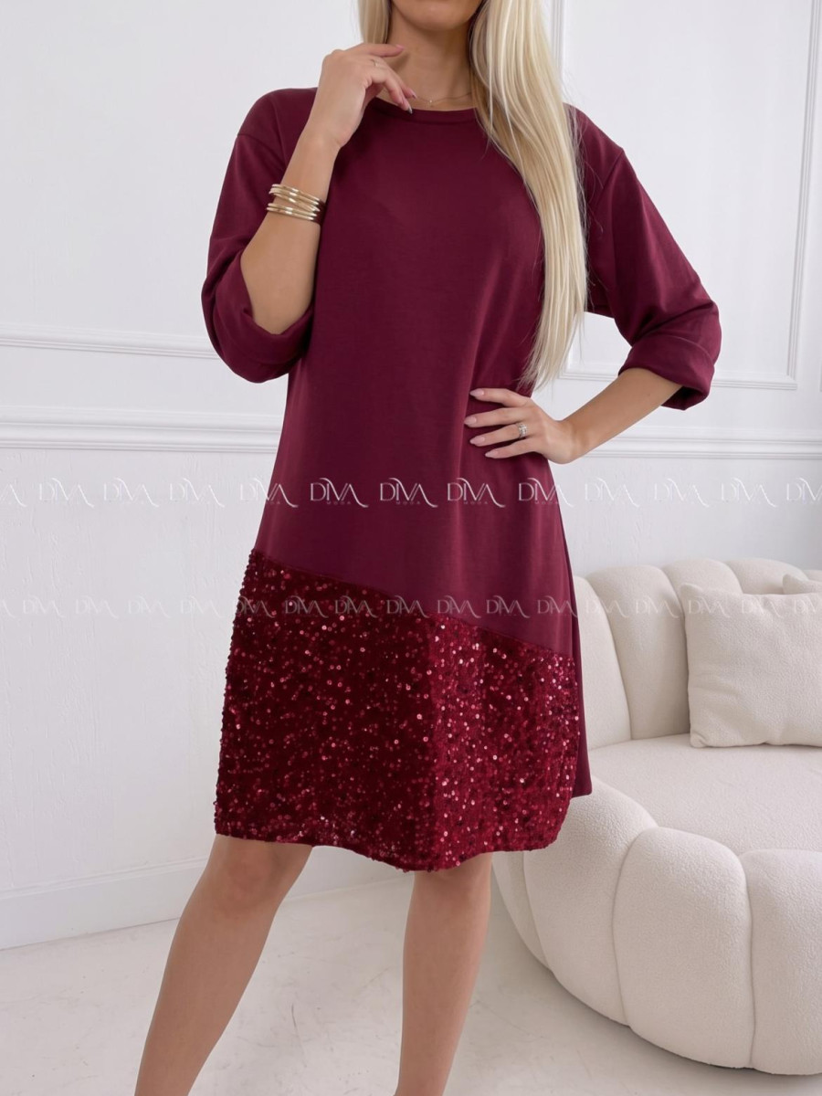 Šaty s flitrovaným lemom burgundy AA 182 Šaty s flitrovaným lemom burgundy AA 182