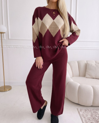 Úpletový komplet triangle burgundy AB 297